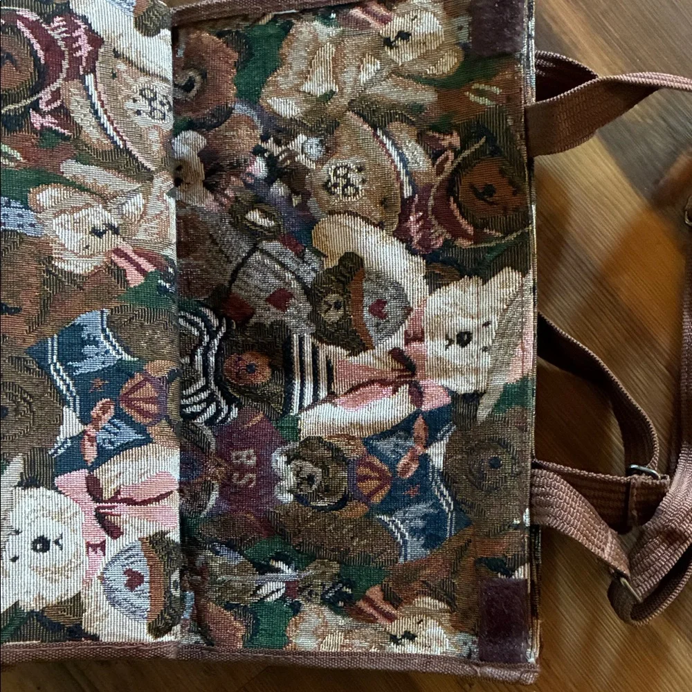 Tapestry Roller Bag Tote with Bear Design